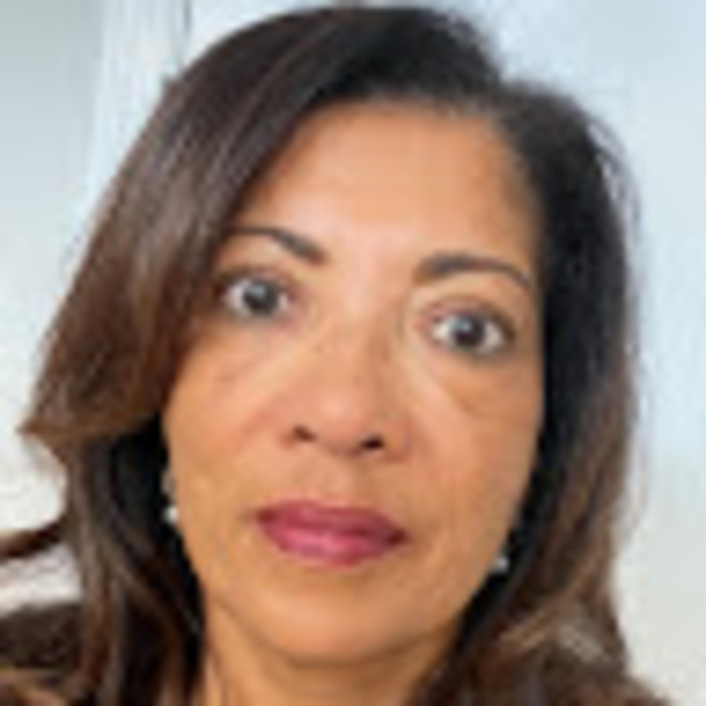 Meet your Posher, Angie
